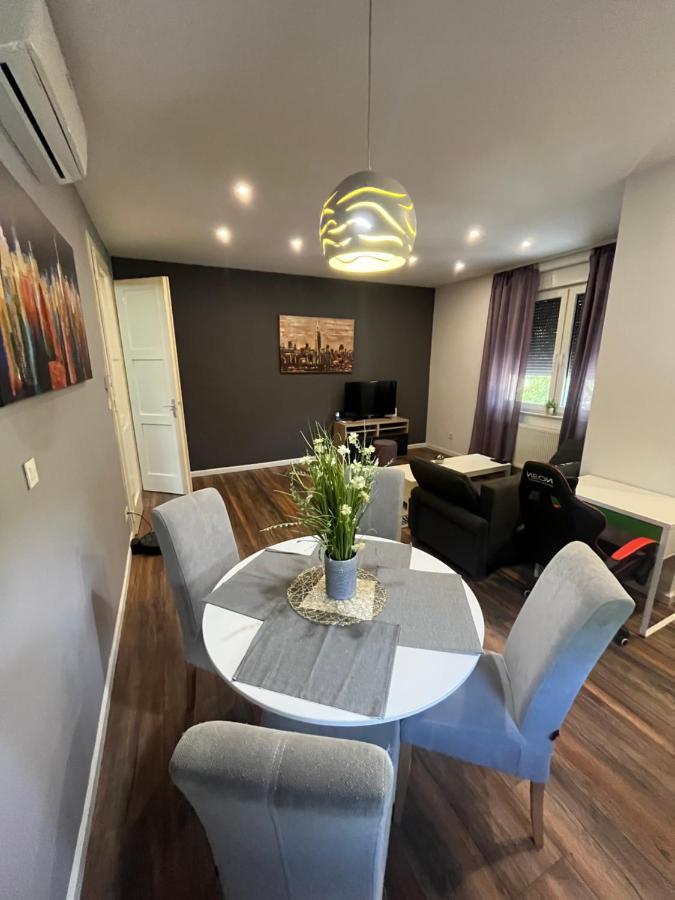 Asja Apartment ซาเกร็บ ภายนอก รูปภาพ