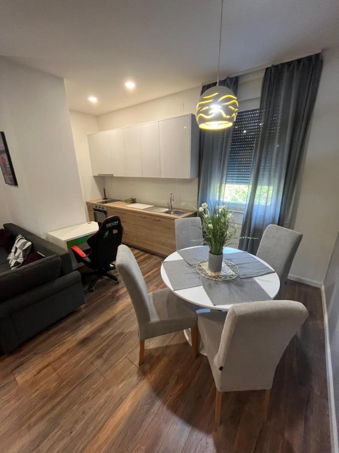 Asja Apartment ซาเกร็บ ภายนอก รูปภาพ